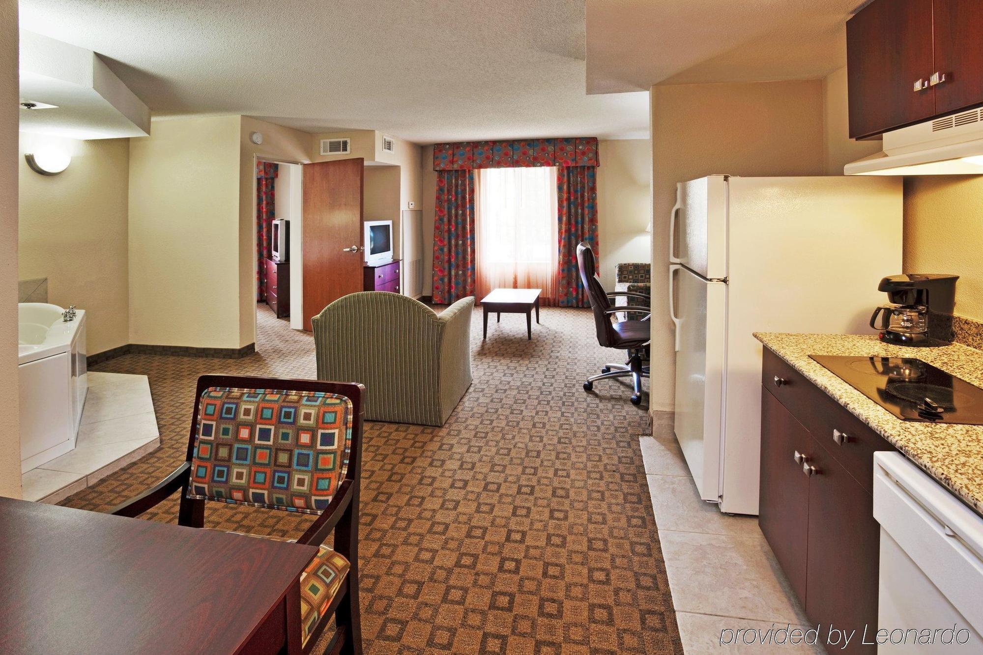 Holiday Inn Express Hotel And Suites Petersburg - Fort Lee, An Ihg Hotel Pokoj fotografie